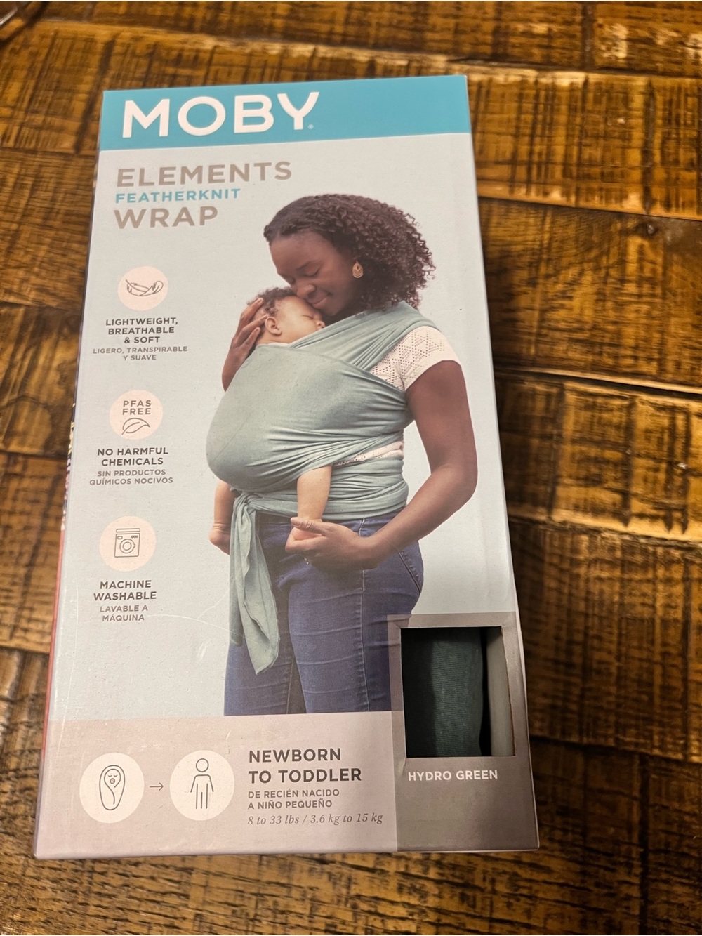 Moby Elements FeatherKnit Wrap in Hydro Green